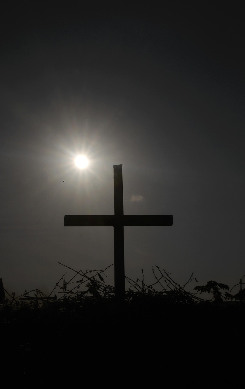cruz, christ, bible, jesus, church, religion, faith, resurrection, crucifixion, jesus christ, christianity, crucifix, symbol, gospel, christian, nature, spiritual, prayer, pray, sun, easter, darling, holy, clouds, god